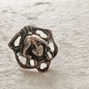 Vintage Sterling Silver Art Nouveau Face Ring